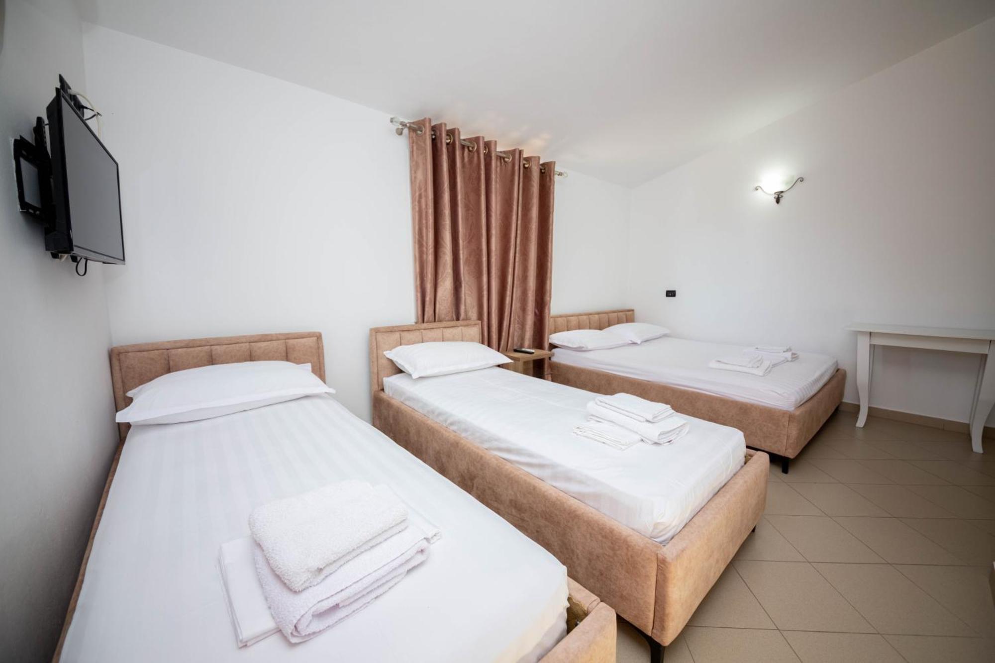Kompleksi Dea 4* Vlorë