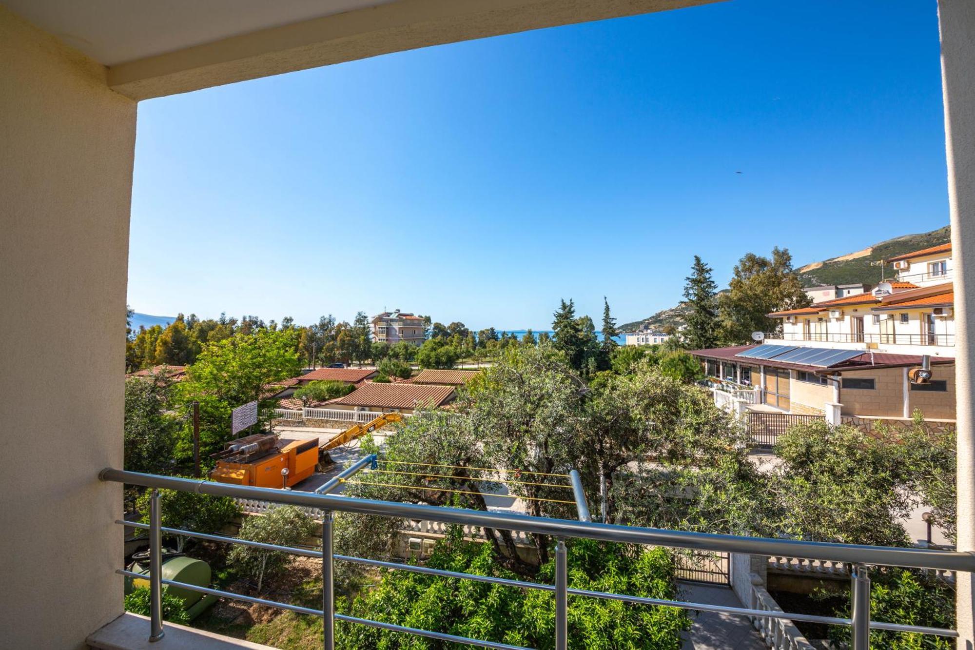 Kompleksi Dea Vlorë