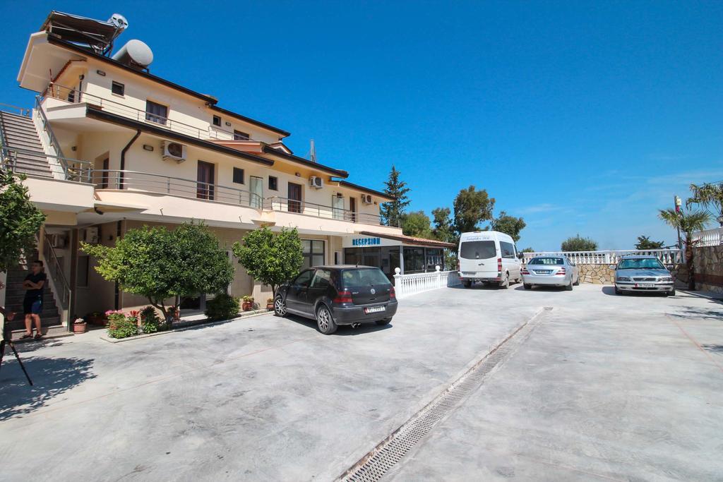 Kompleksi Dea Hotel 4*