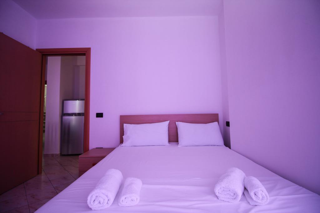 Kompleksi Dea Vlorë