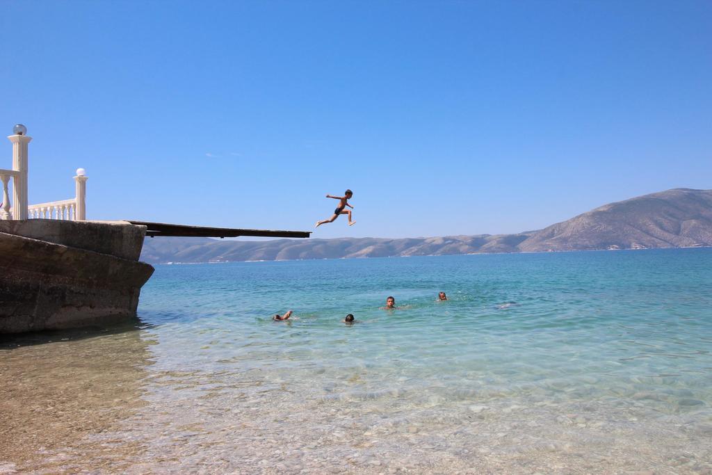 Kompleksi Dea Vlorë